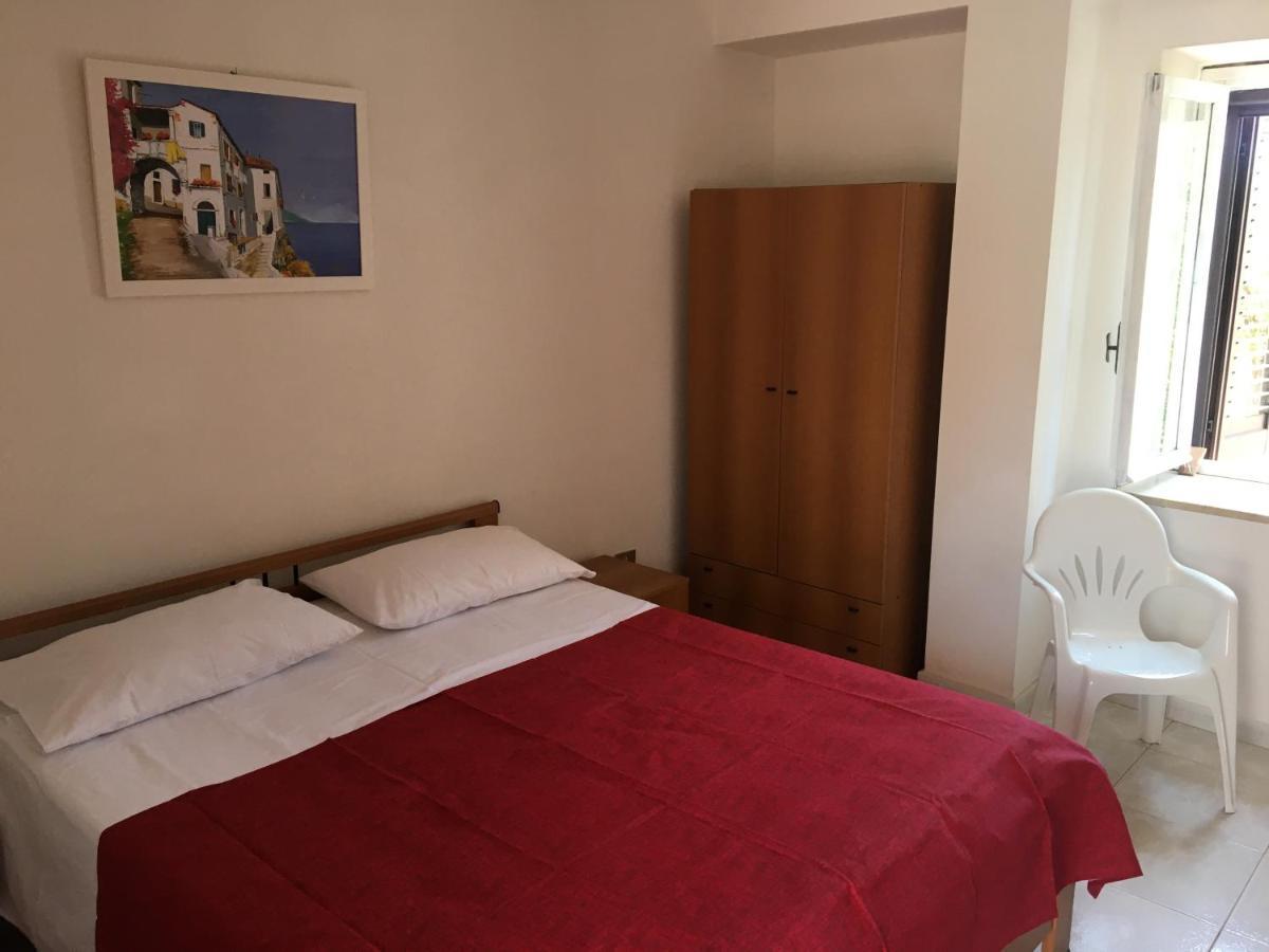 Casa Vacanza Maria Antonieta Marina di Camerota Esterno foto